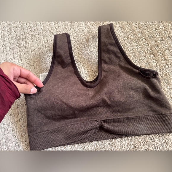 gymshark sports bra ADAPT PATTERN SEAMLESS LONGLINE Forest brown size medium - Picture 3 of 7